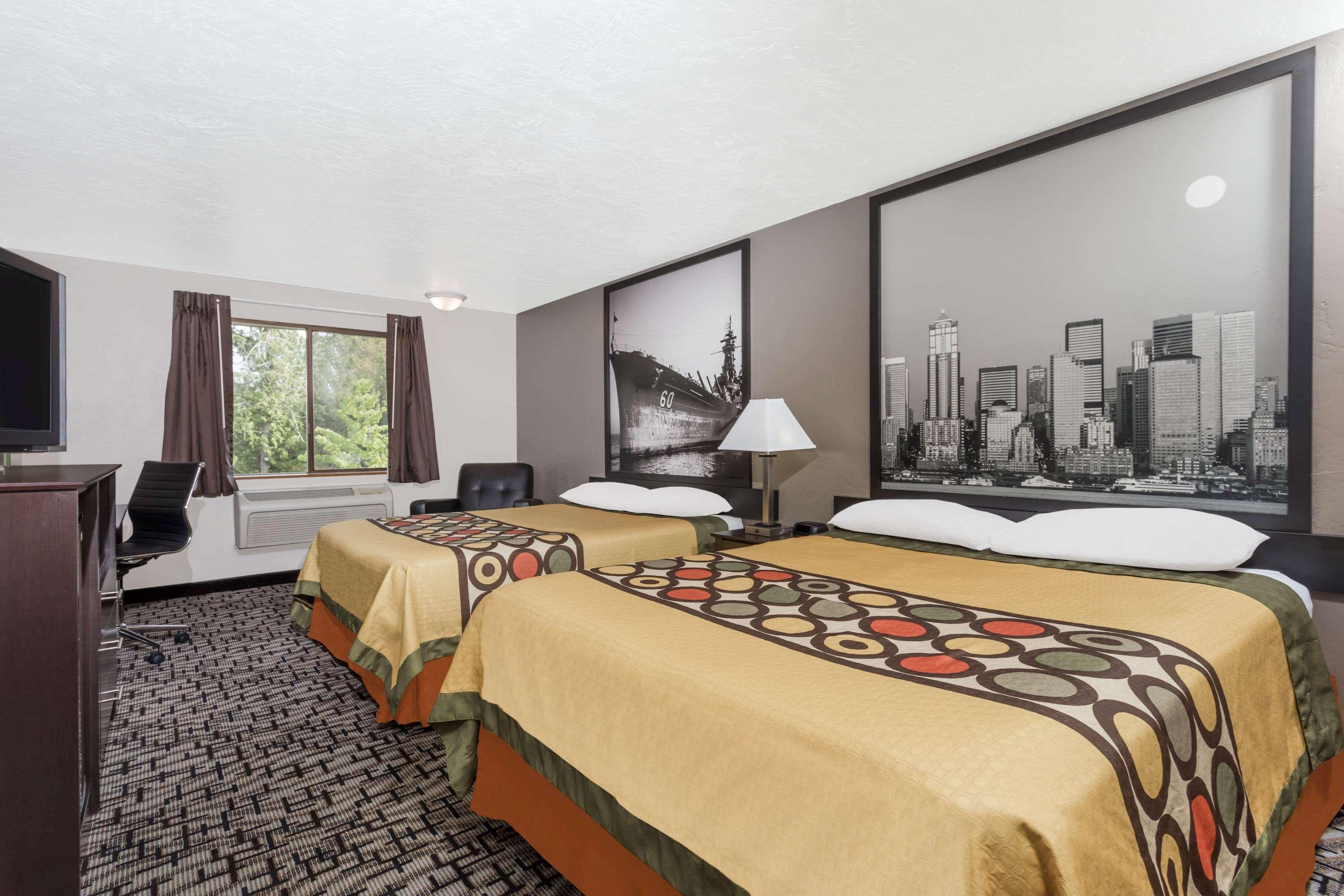 Super 8 By Wyndham Bremerton Exterior photo